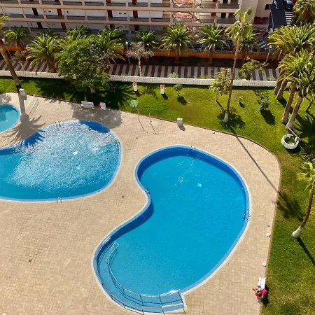 Paradise Ocean View Apartmán *